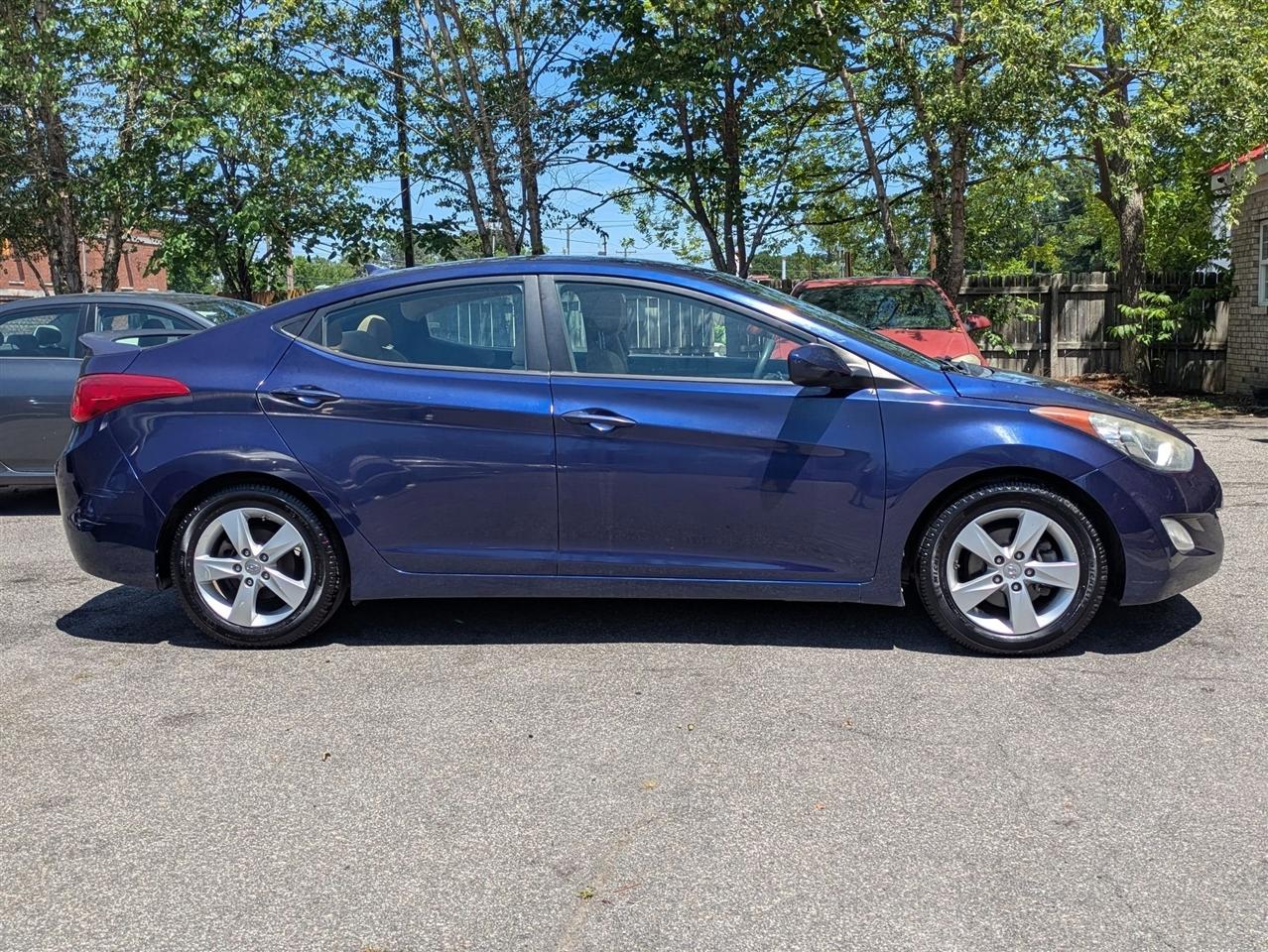 Hyundai Elantra Limited 2013