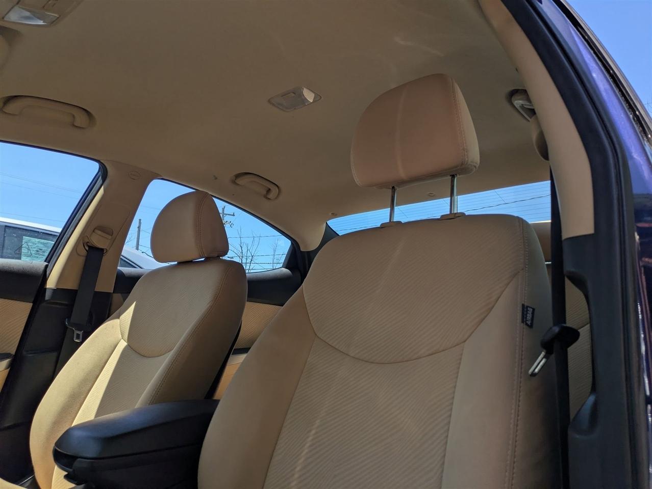 Hyundai Elantra Limited 2013