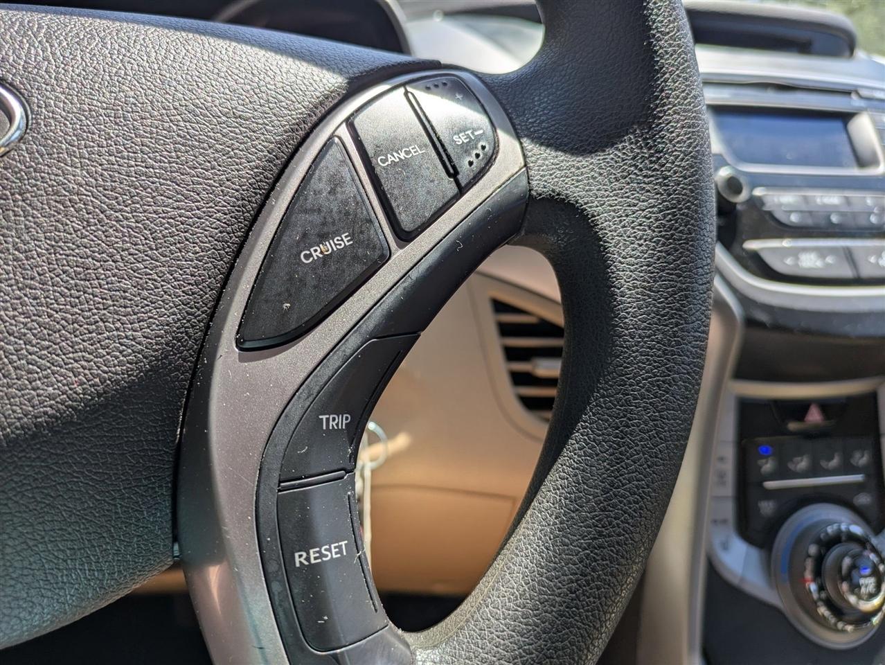 Hyundai Elantra Limited 2013