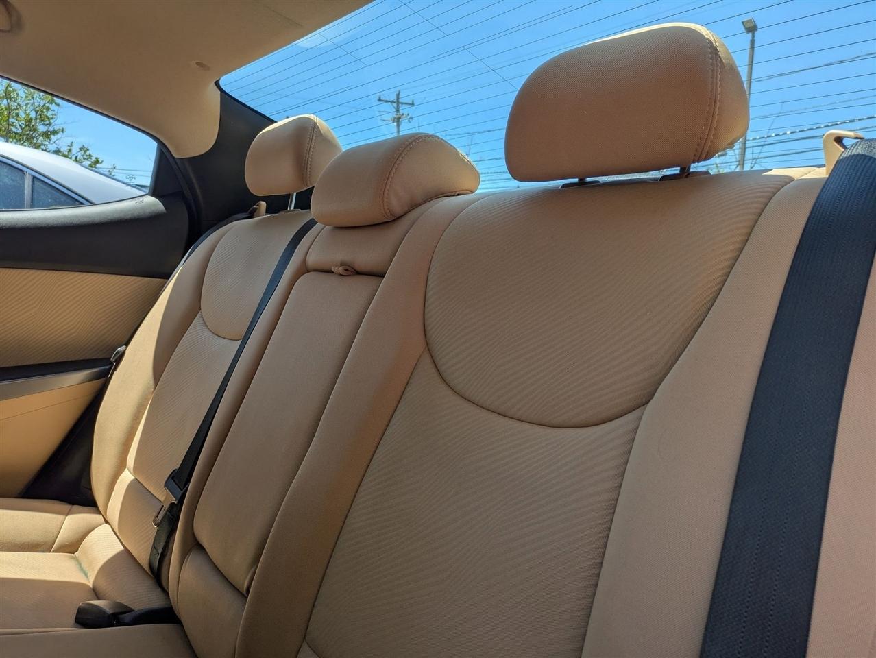 Hyundai Elantra Limited 2013