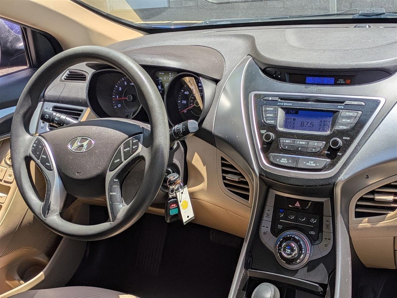 Hyundai Elantra Limited 2013
