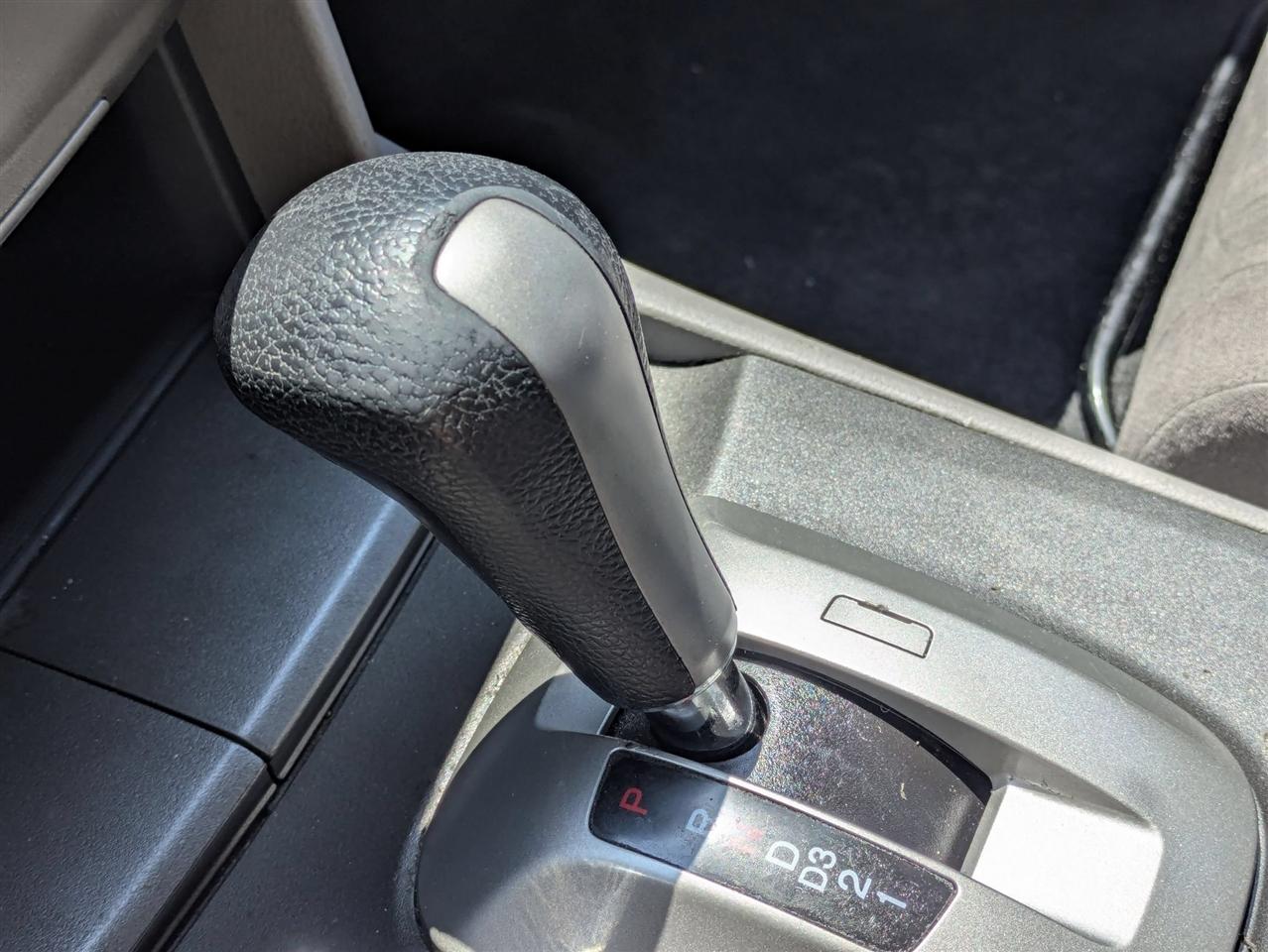 Honda Accord LX-P Sedan AT 2011