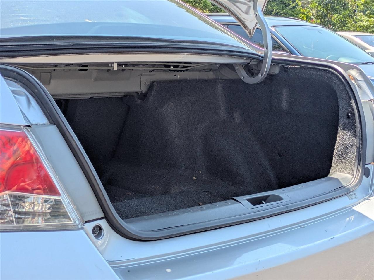 Honda Accord LX-P Sedan AT 2011