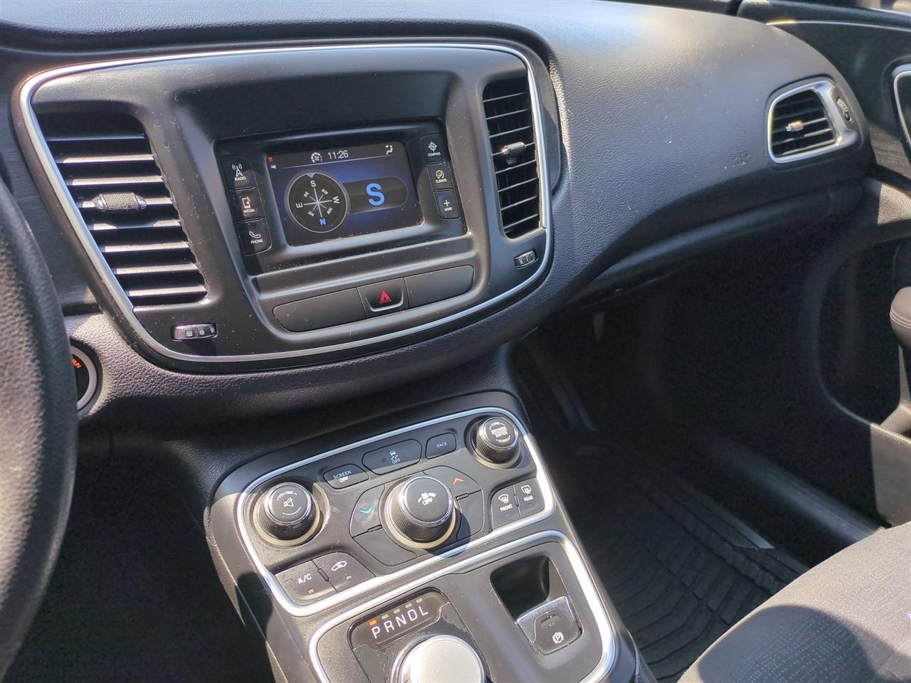 Chrysler 200 Limited 2015