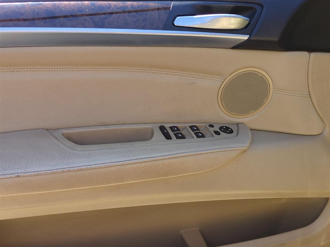 BMW X5 xDrive35i 2011