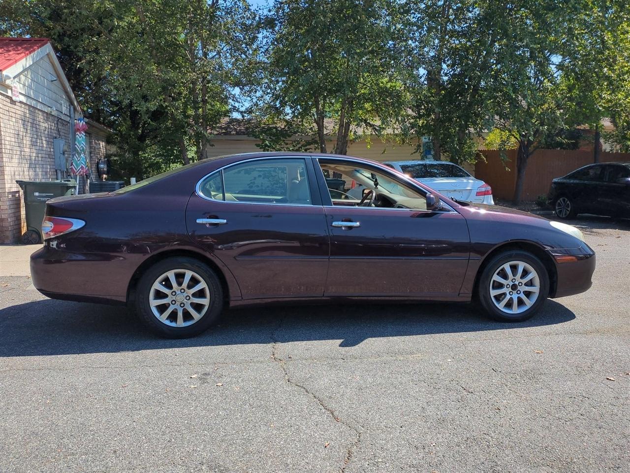 Lexus ES 330 Sedan 2004