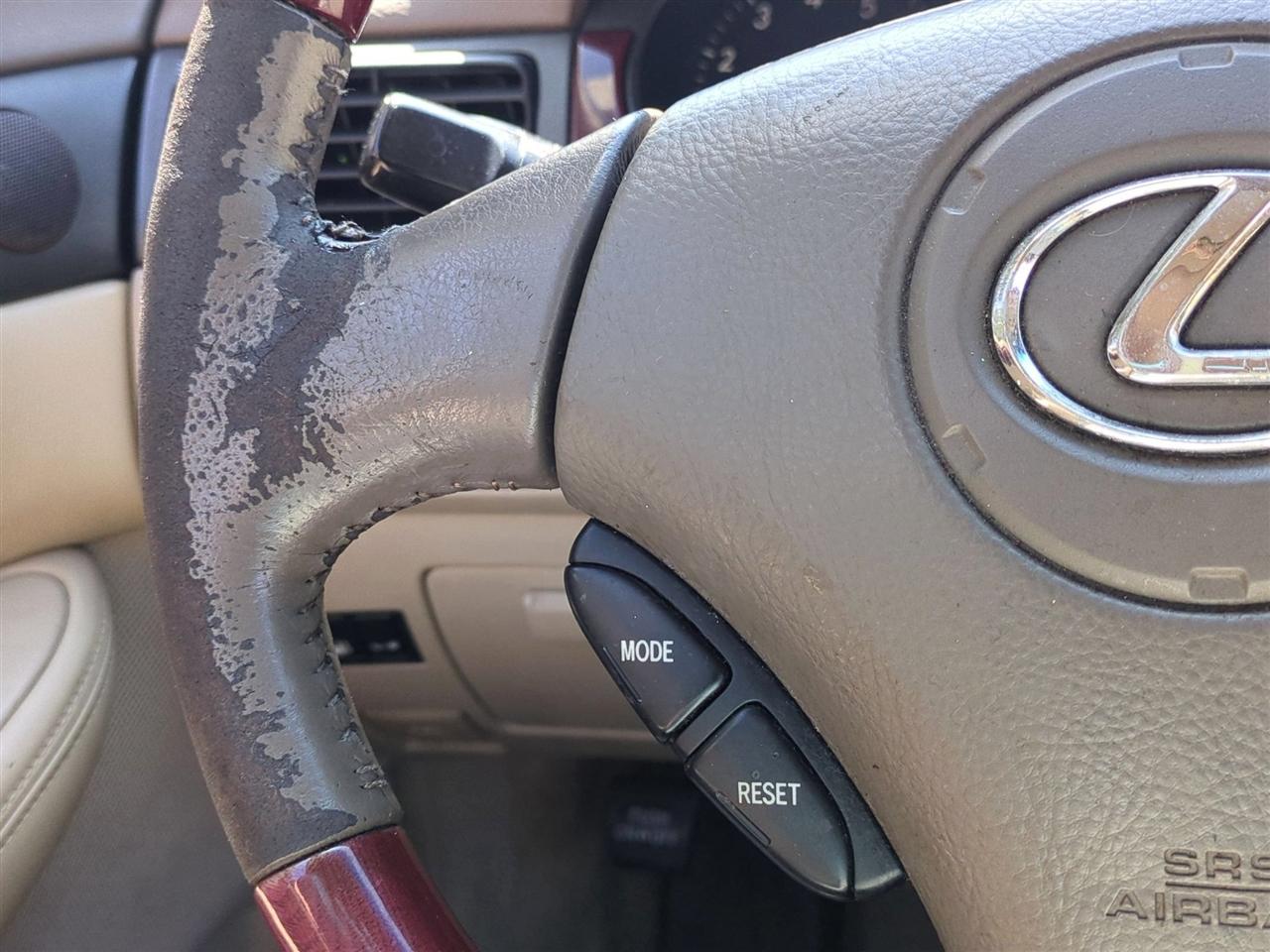 Lexus ES 330 Sedan 2004