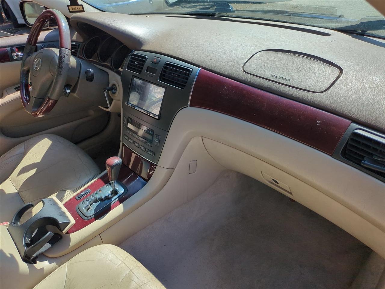 Lexus ES 330 Sedan 2004