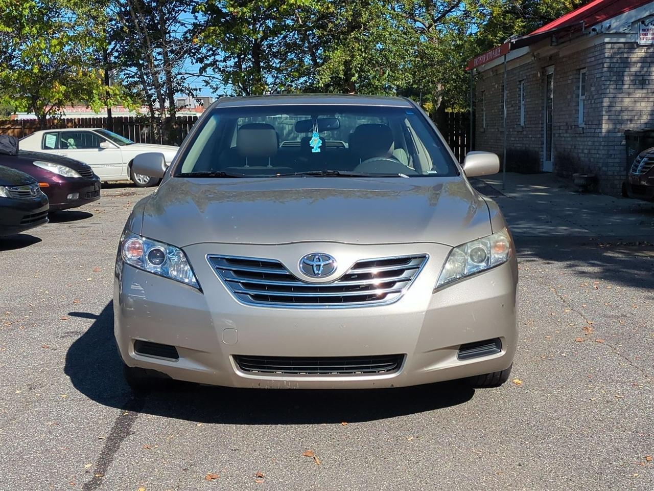 Toyota Camry Hybrid Sedan 2009