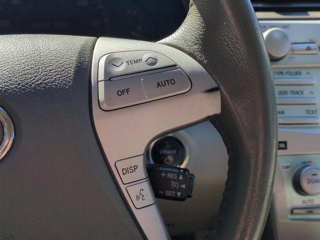 Toyota Camry Hybrid Sedan 2009