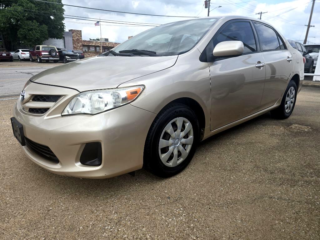 Toyota Corolla  2011