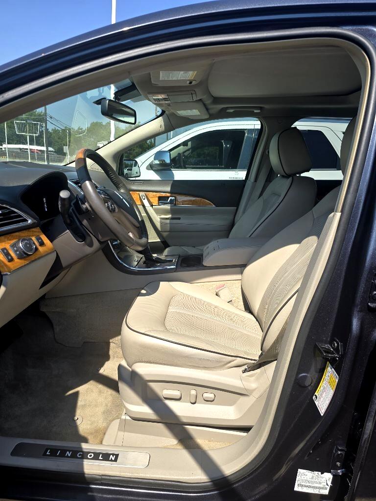 2013 Lincoln MKX BASE