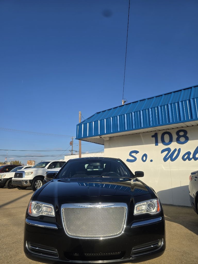 2012 Chrysler 300 BASE