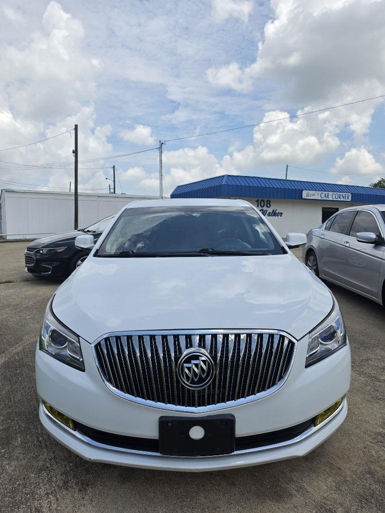 2015 Buick LaCrosse Leather's photo