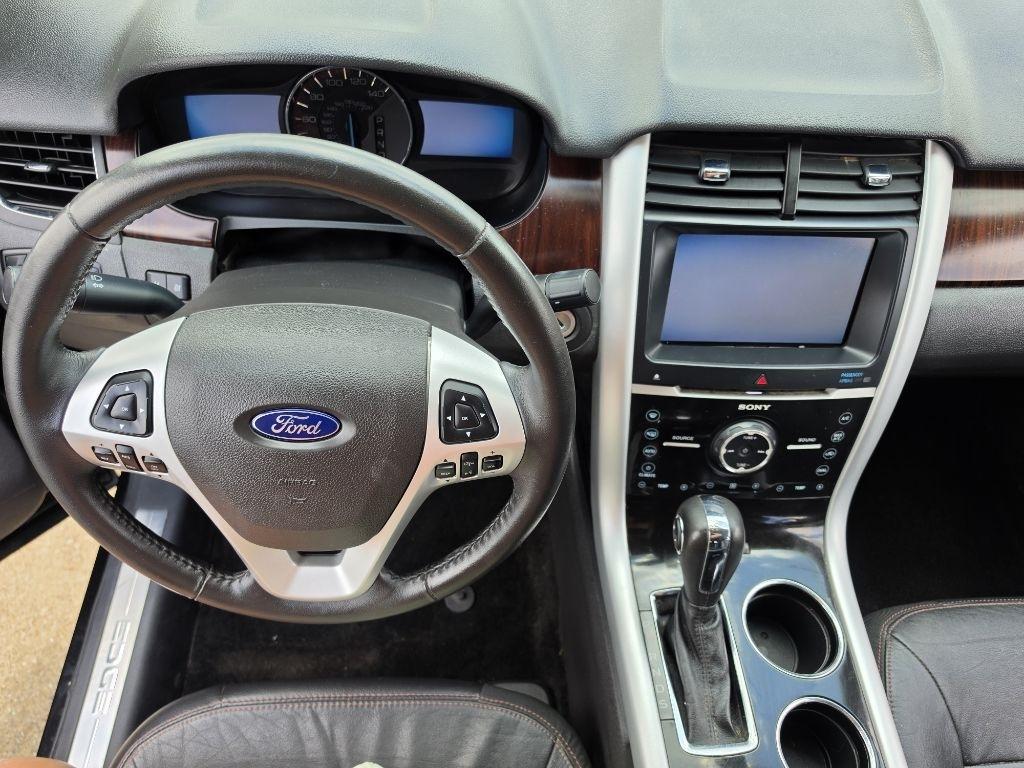2013 Ford Edge Limited's photo