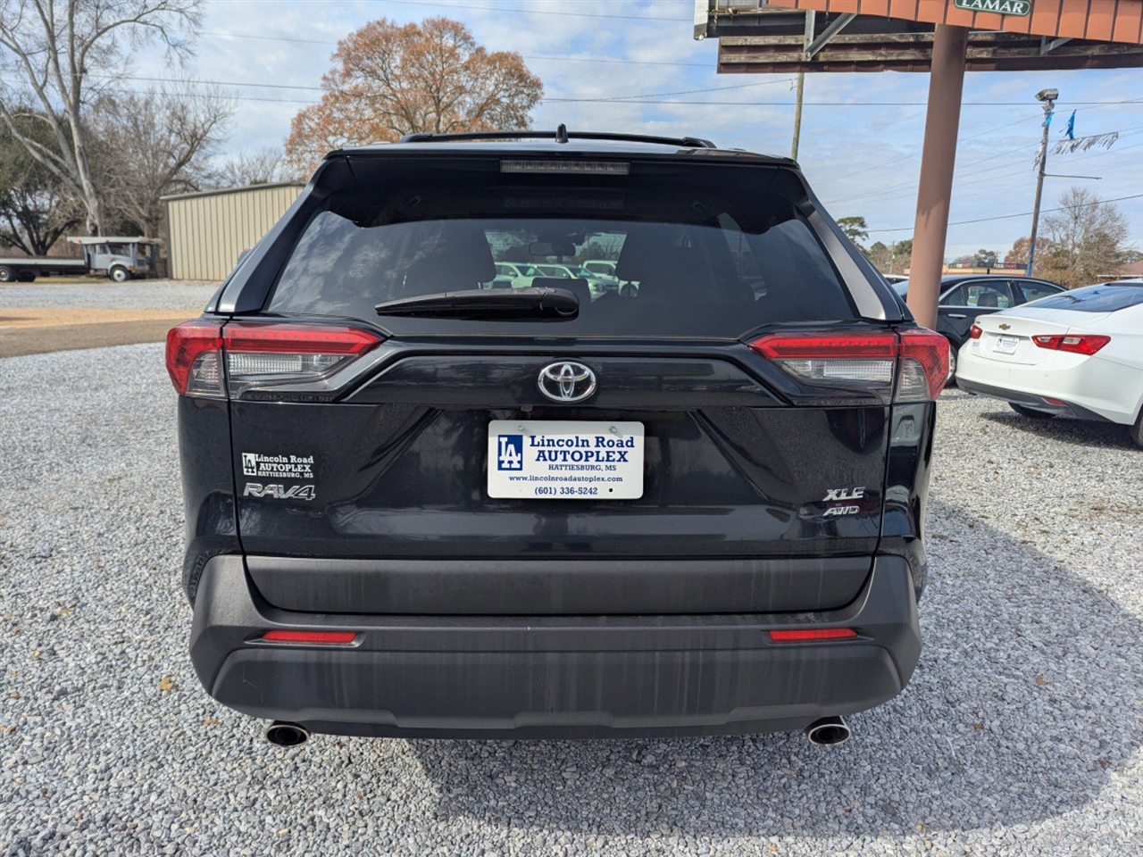 Toyota RAV4 XLE AWD (Natl) 2019