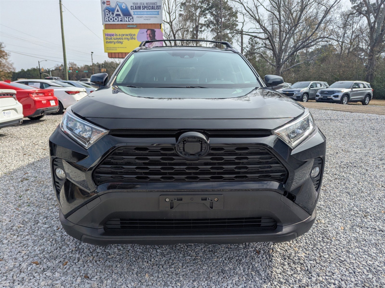 Toyota RAV4 XLE AWD (Natl) 2019