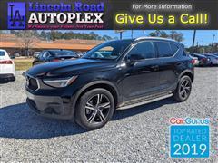 2023 Volvo XC40 