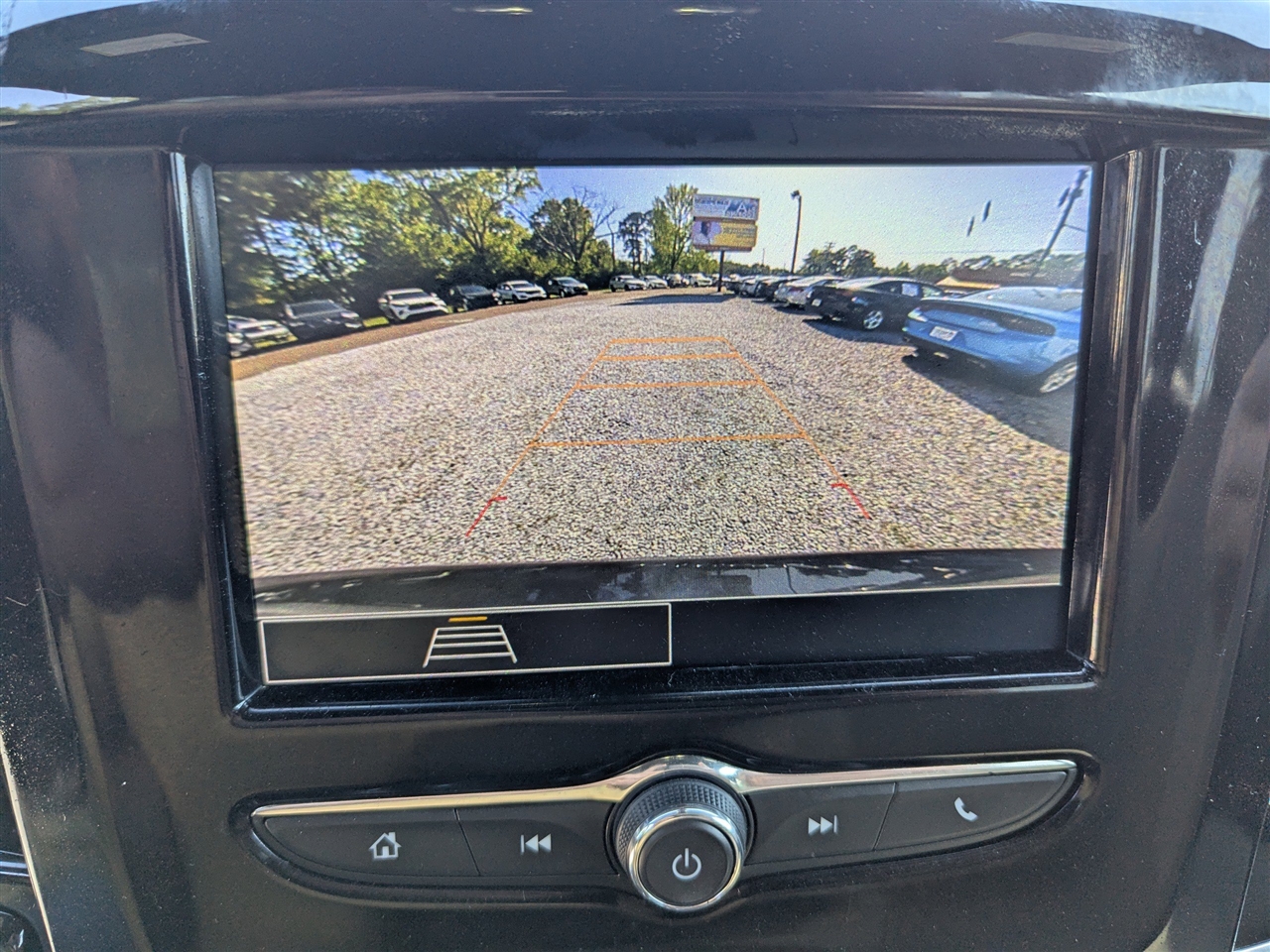 Chevrolet Traverse FWD 4dr LS w/1LS 2023