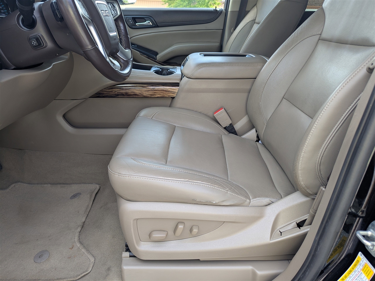 GMC Yukon 2WD 4dr SLT 2020