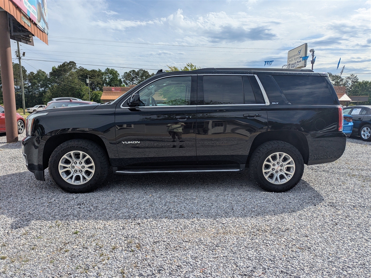 GMC Yukon 2WD 4dr SLT 2020