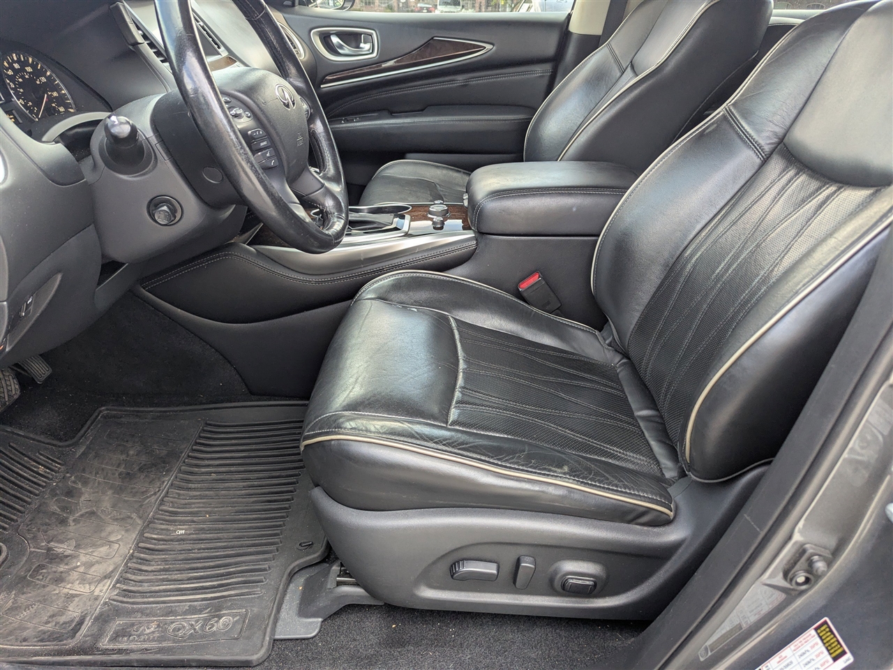 Infiniti QX60 LUXE FWD 2019