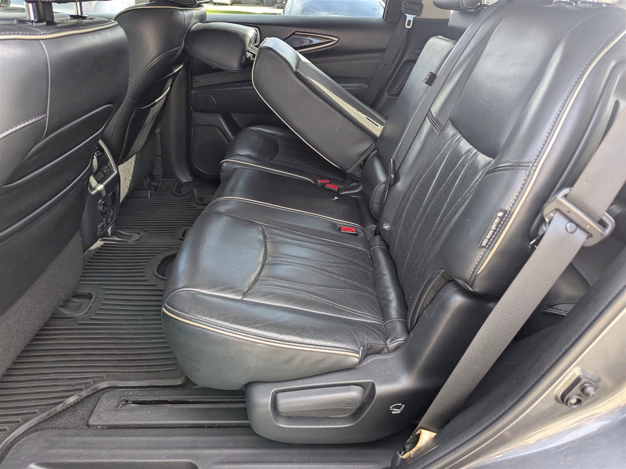 Infiniti QX60 LUXE FWD 2019