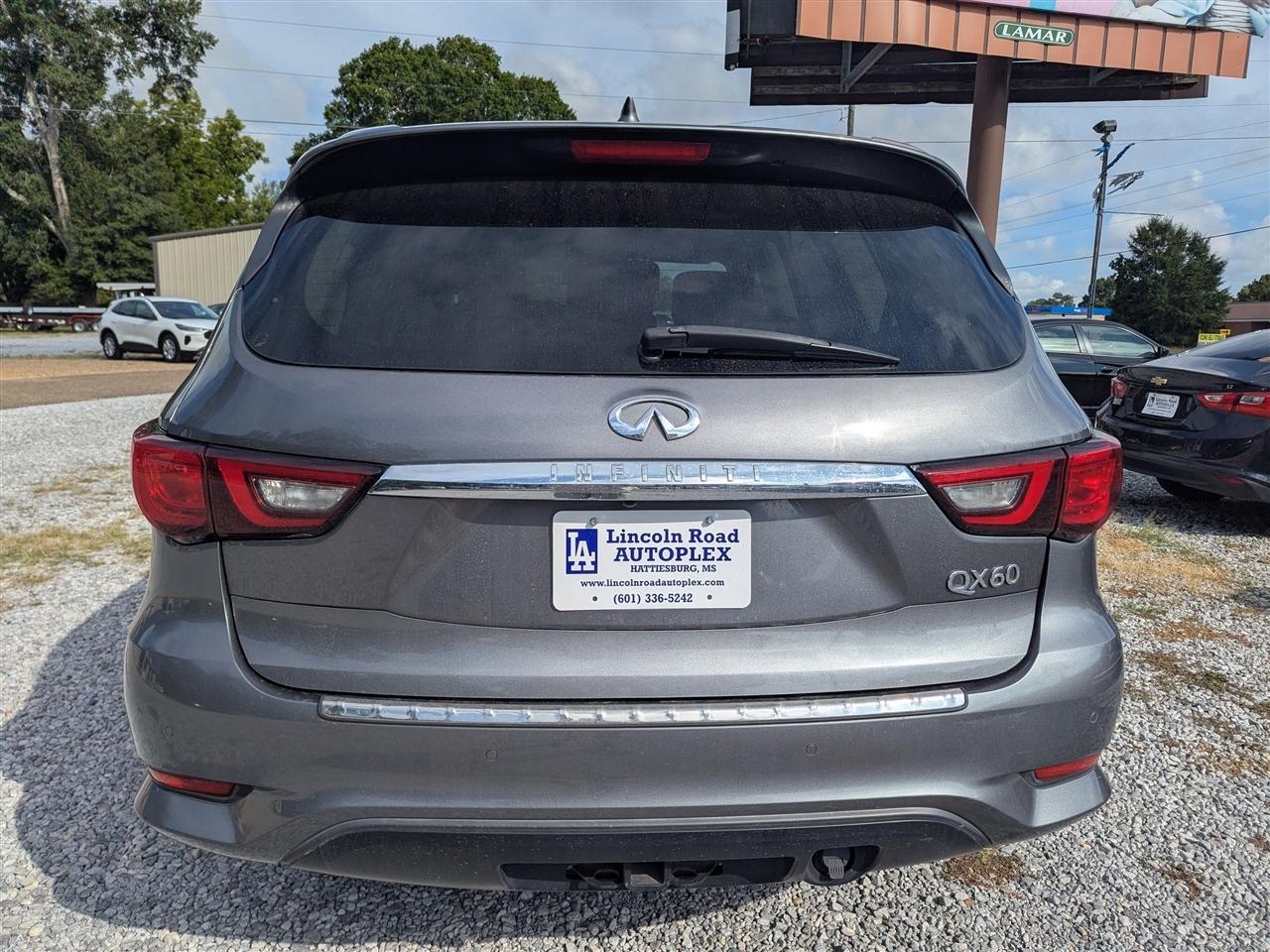 Infiniti QX60 LUXE FWD 2019