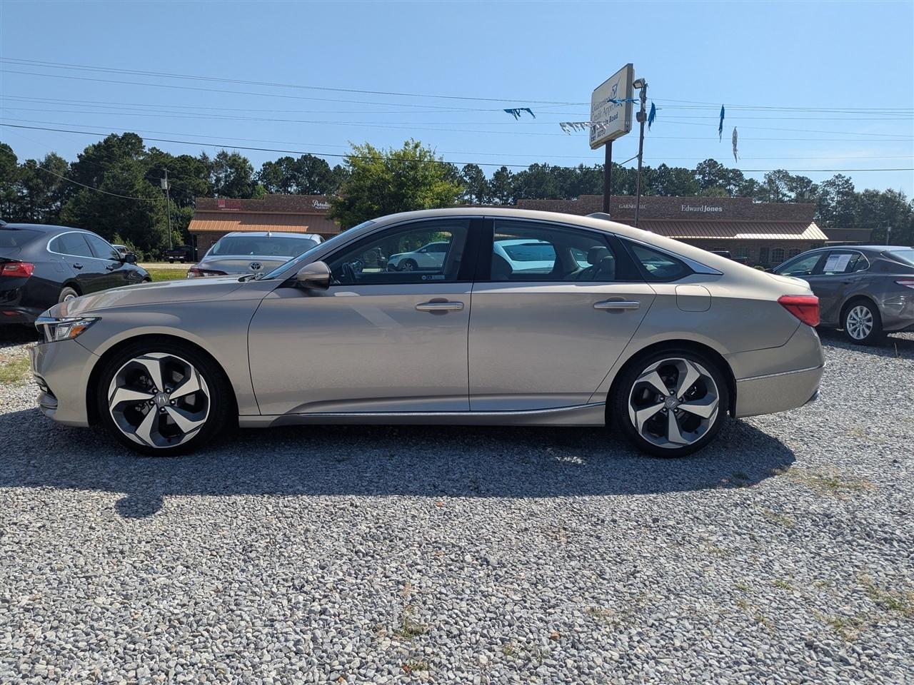 Honda Accord Touring 2.0T Auto 2020