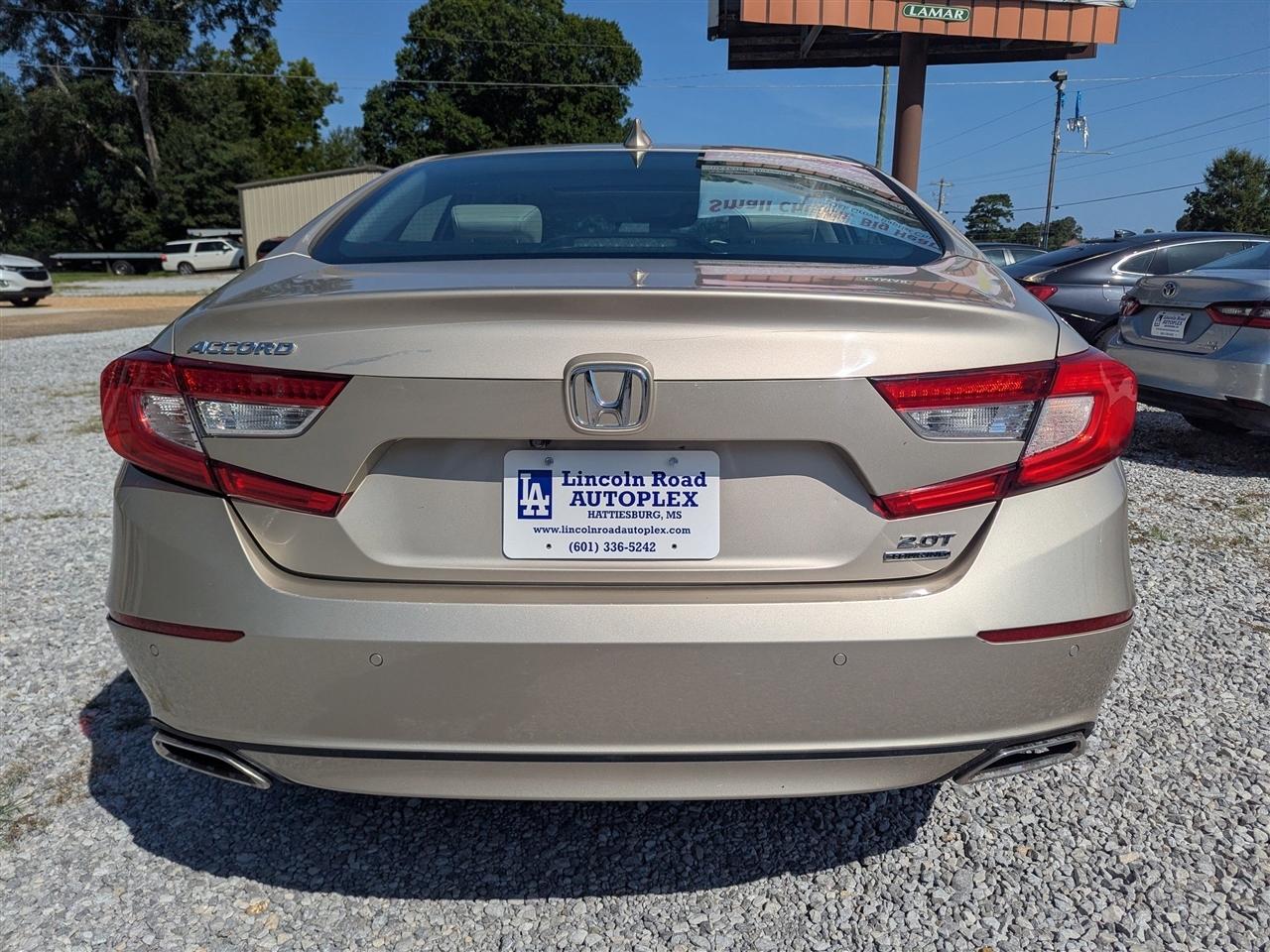 Honda Accord Touring 2.0T Auto 2020