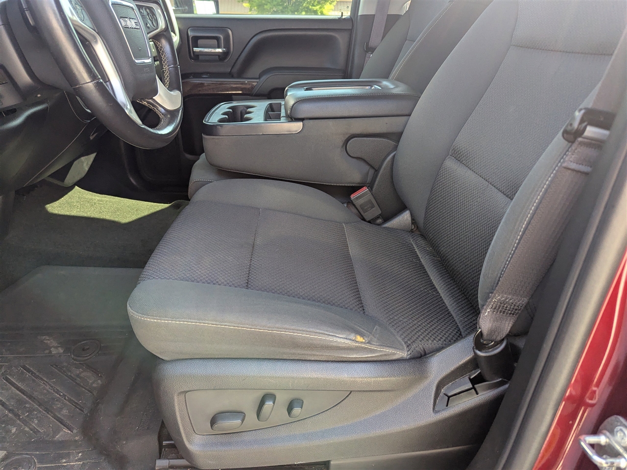 GMC Sierra 1500  2016 GMC Sierra 1500  2016