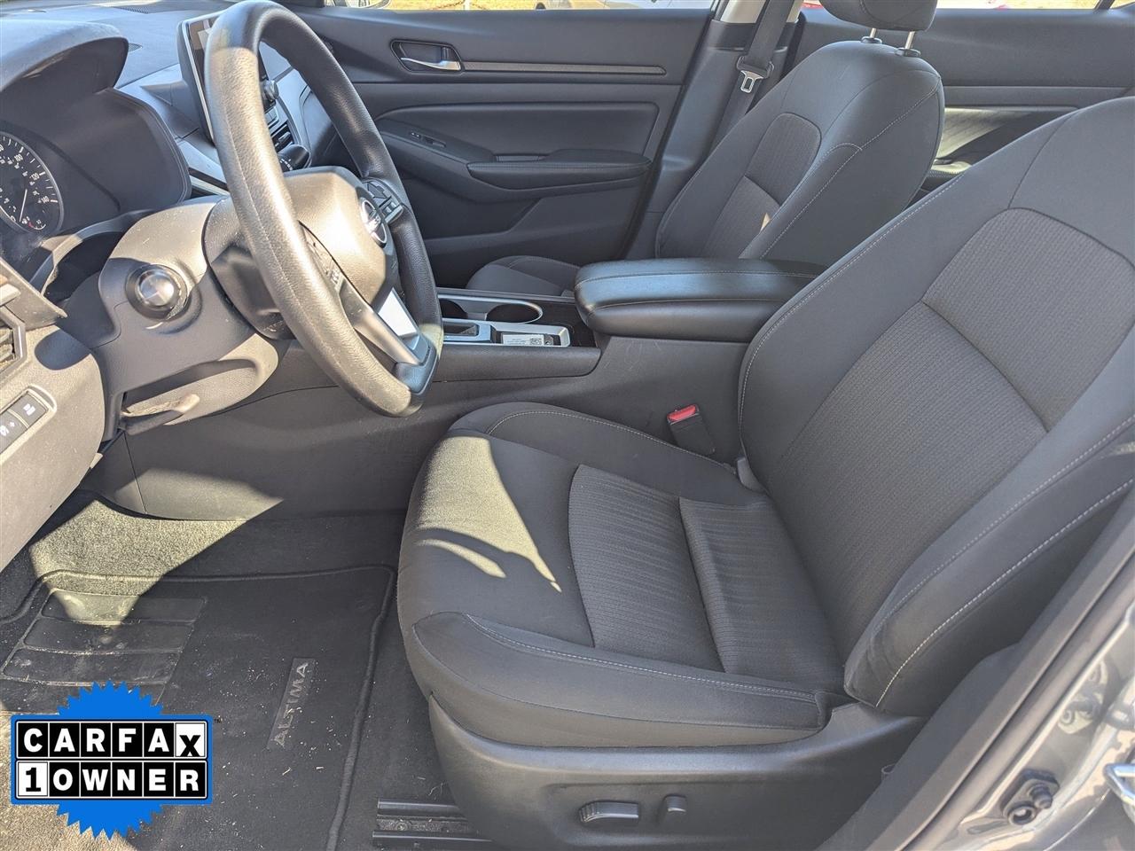 Nissan Altima 2.5 SV Sedan 2024