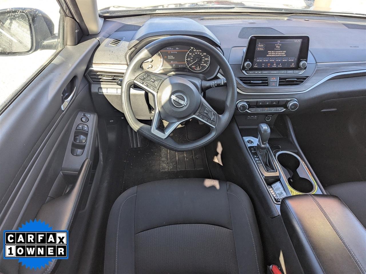 Nissan Altima 2.5 SV Sedan 2024