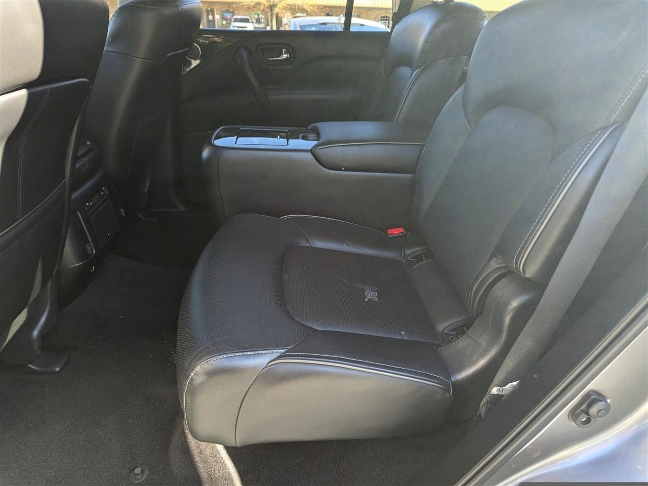 Infiniti QX80 LUXE AWD 2021