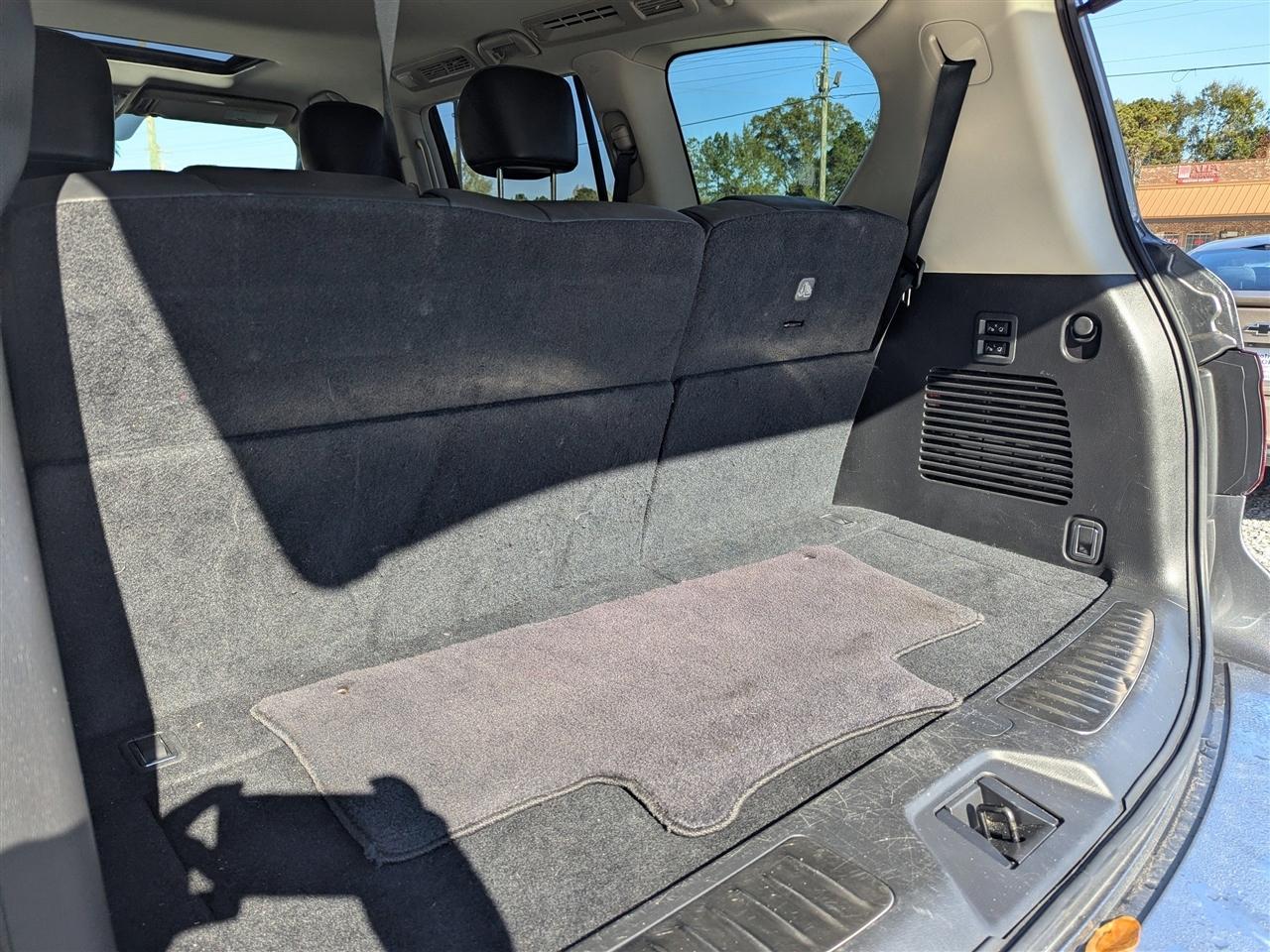 Infiniti QX80 LUXE AWD 2021