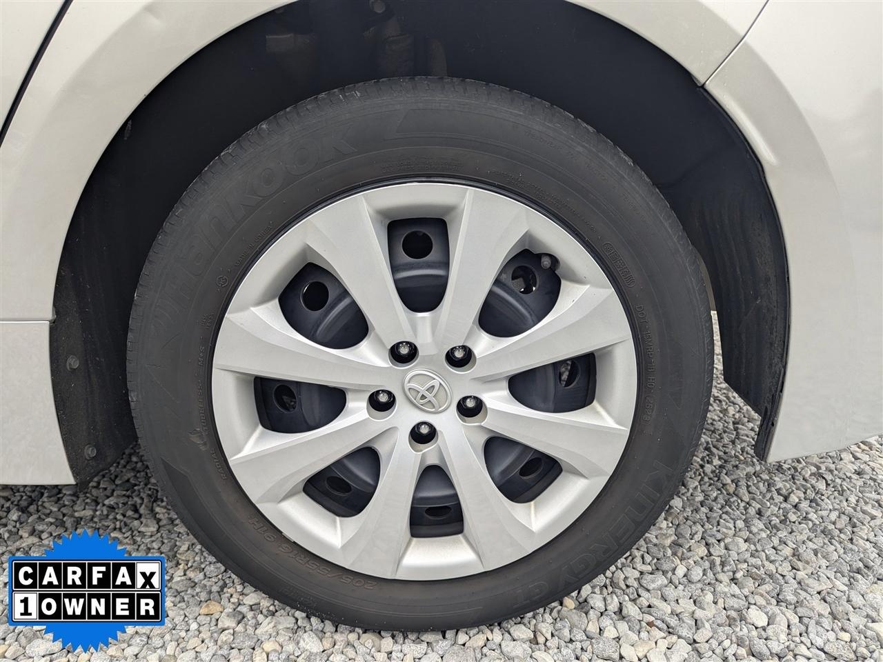 Toyota Corolla LE CVT (Natl) 2024