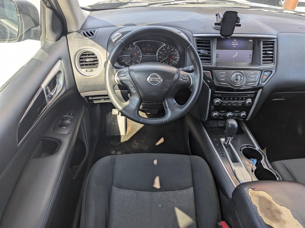 Nissan Pathfinder FWD SV 2018