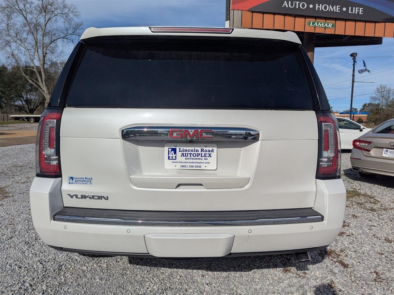 GMC Yukon 2WD 4dr Denali 2018