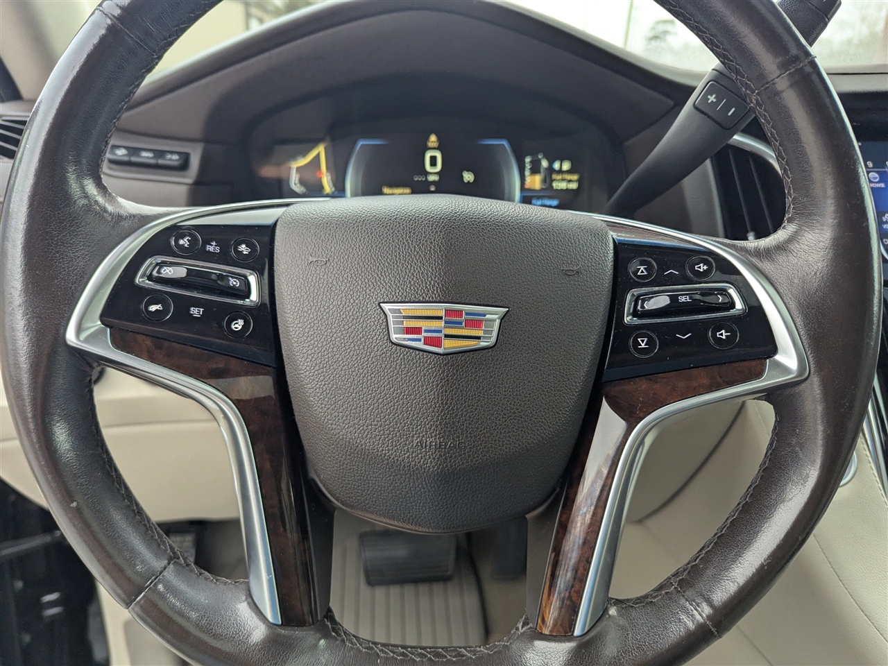 Cadillac Escalade 4WD 4dr Luxury 2015