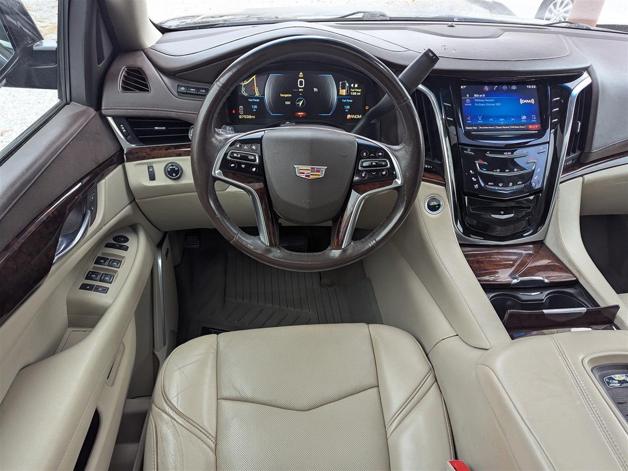 Cadillac Escalade 4WD 4dr Luxury 2015