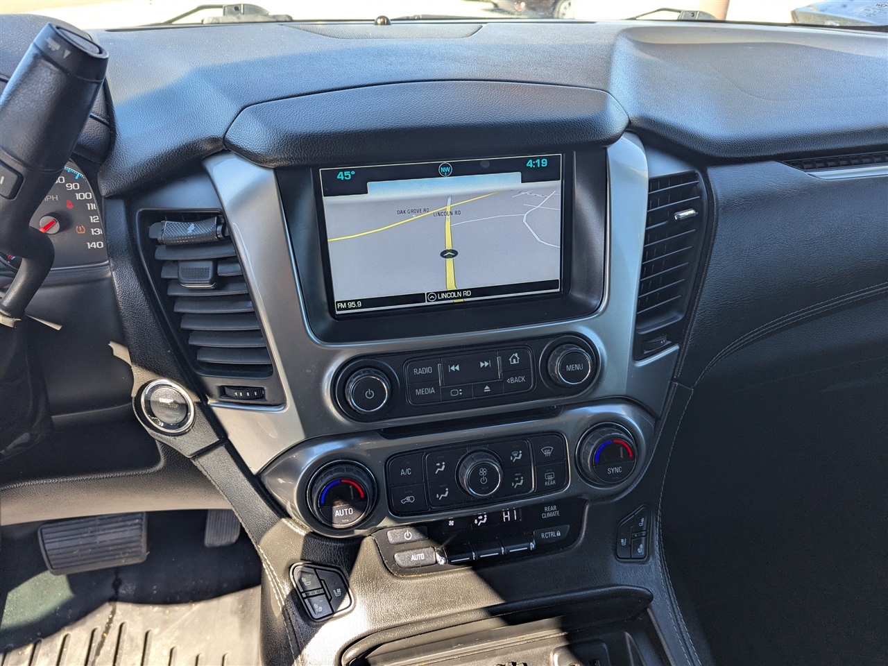 Chevrolet Tahoe 4WD 4dr Premier 2019