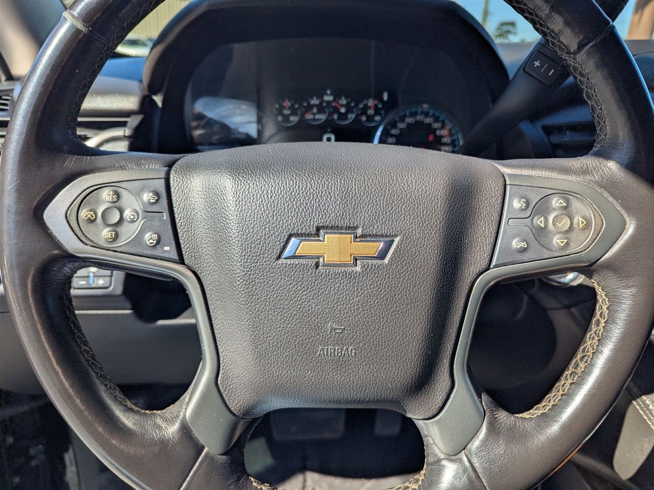 Chevrolet Tahoe 4WD 4dr Premier 2019