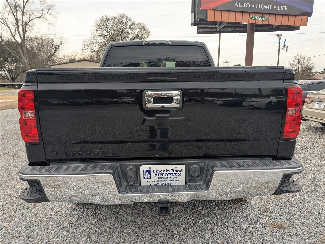 Chevrolet Silverado 1500 2WD Crew Cab 143.5" LT w/1LT 2017