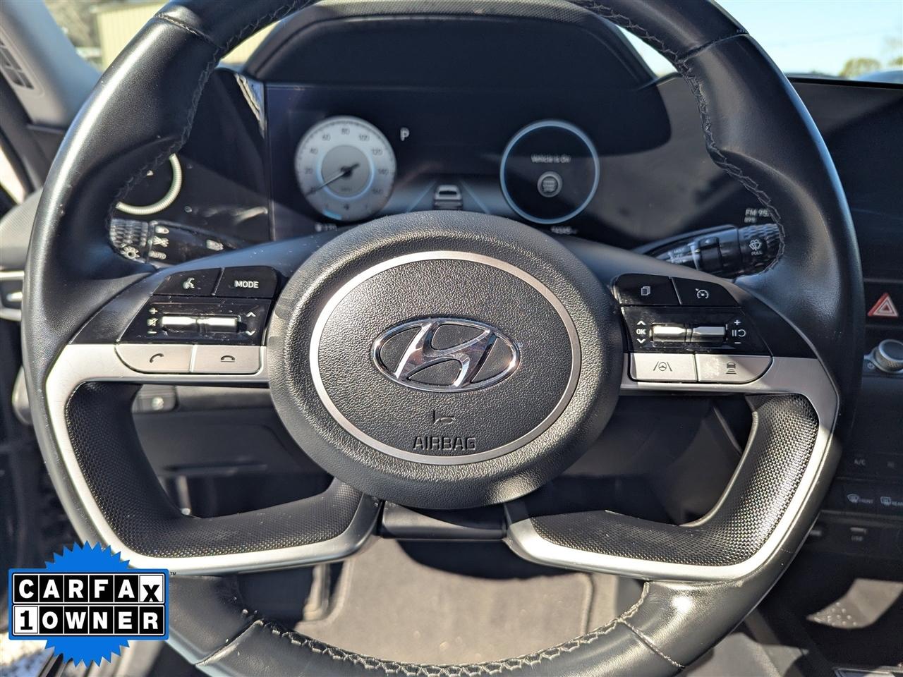 Hyundai Elantra Limited IVT 2022