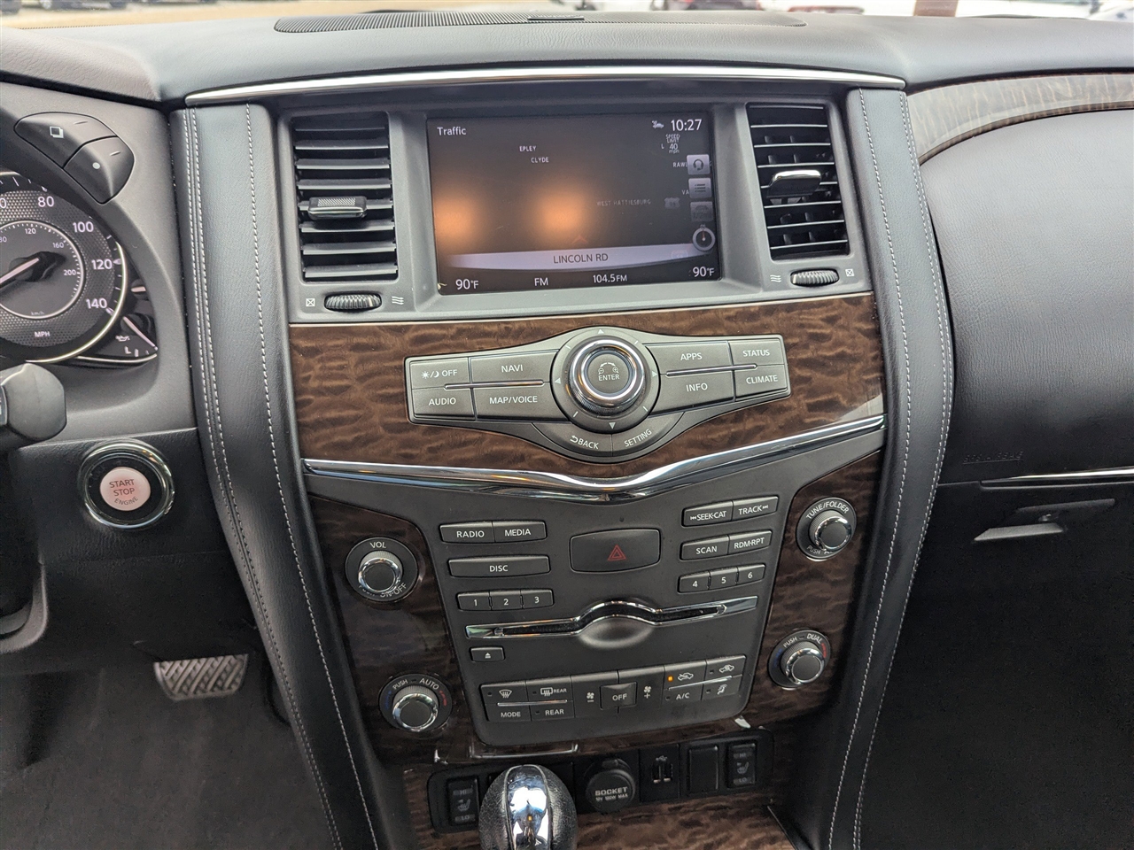 Nissan Armada 4x2 SV 2018