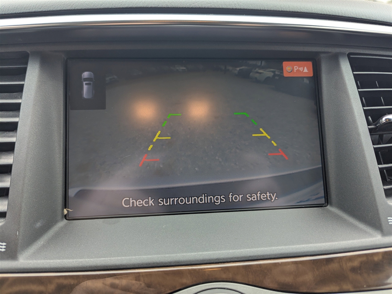 Nissan Armada 4x2 SV 2018