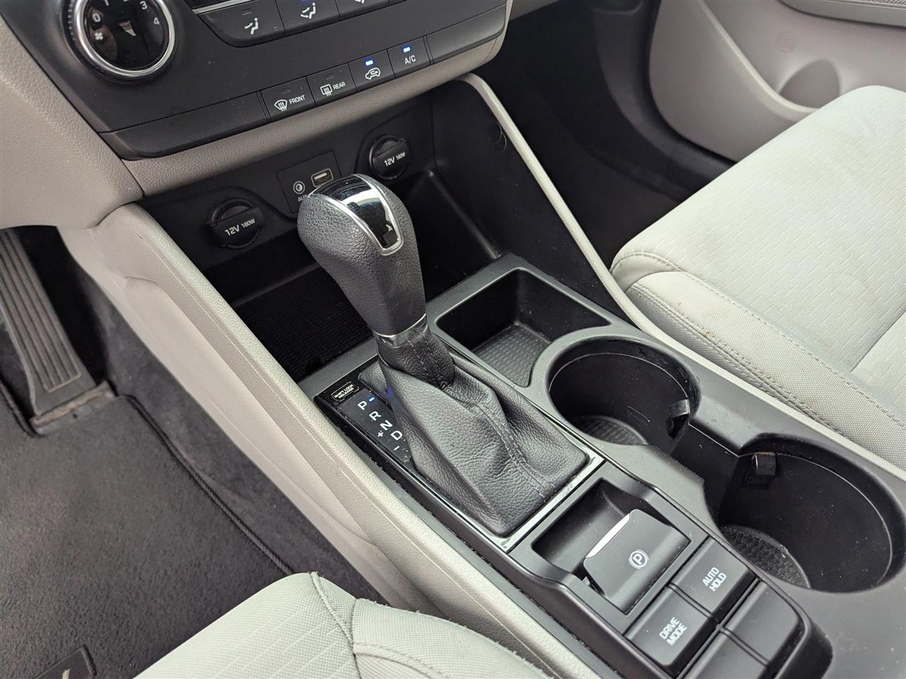 Hyundai Tucson SE FWD 2021