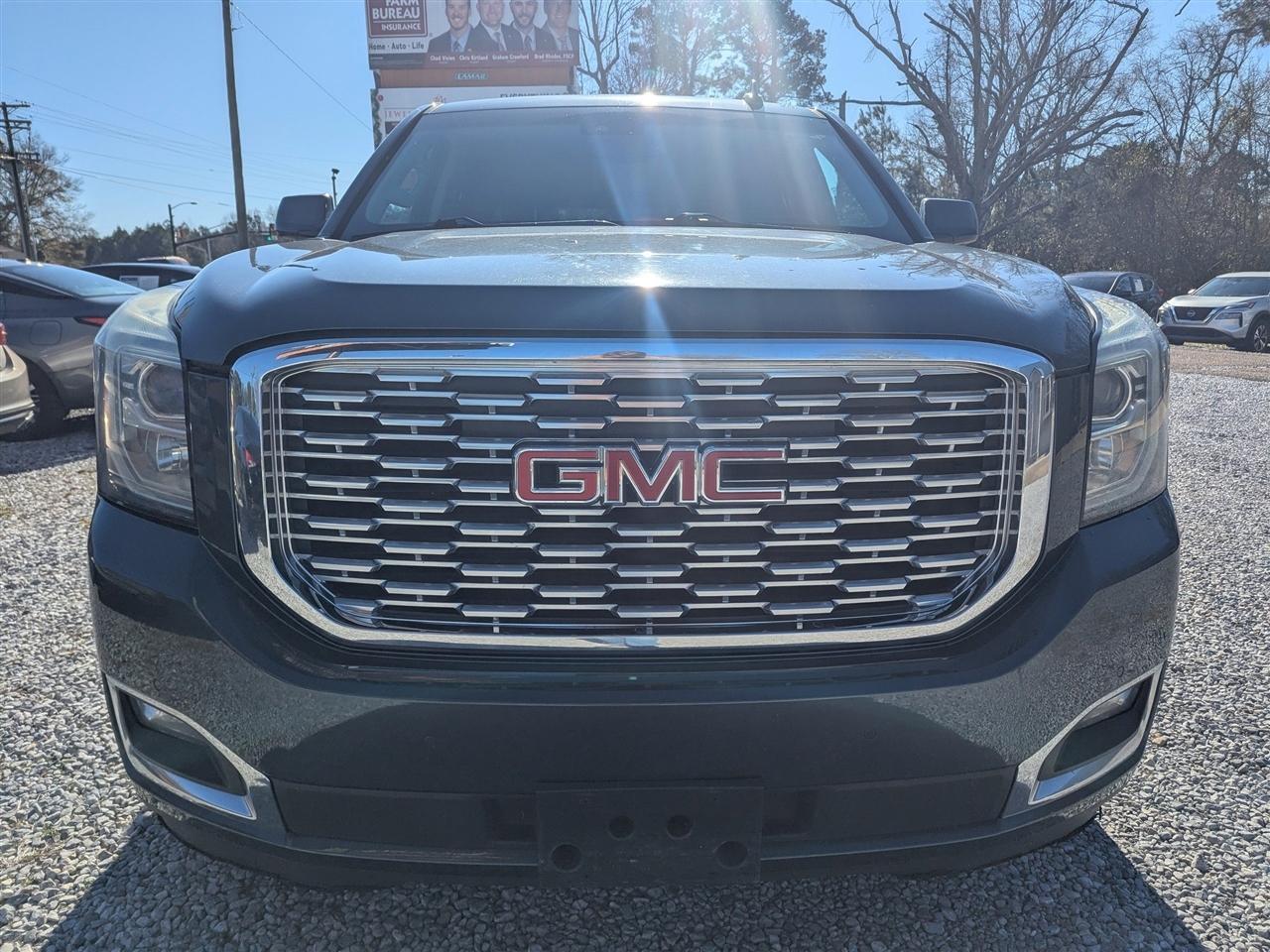 GMC Yukon XL 2WD 4dr Denali 2019