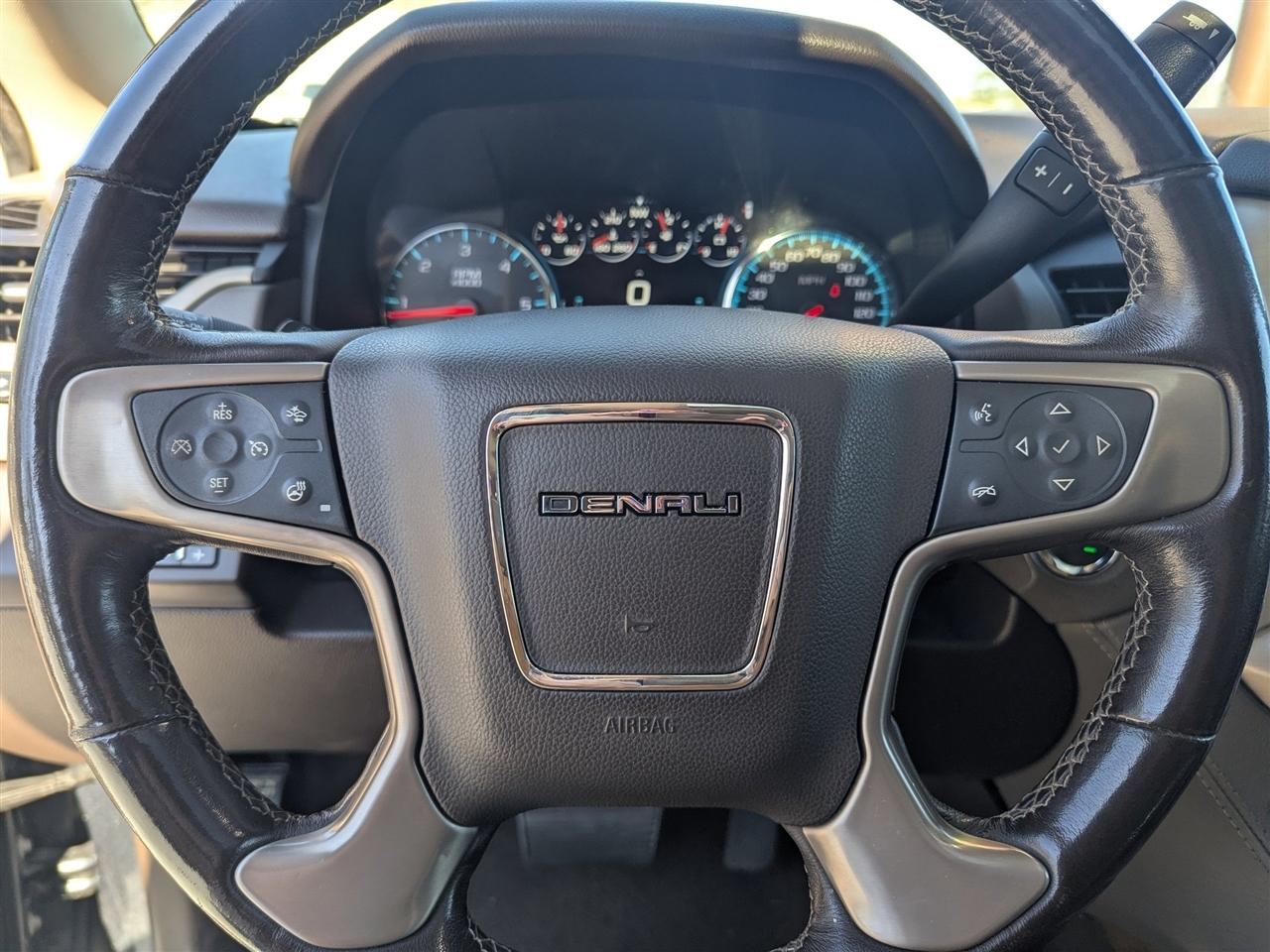 GMC Yukon XL 2WD 4dr Denali 2019