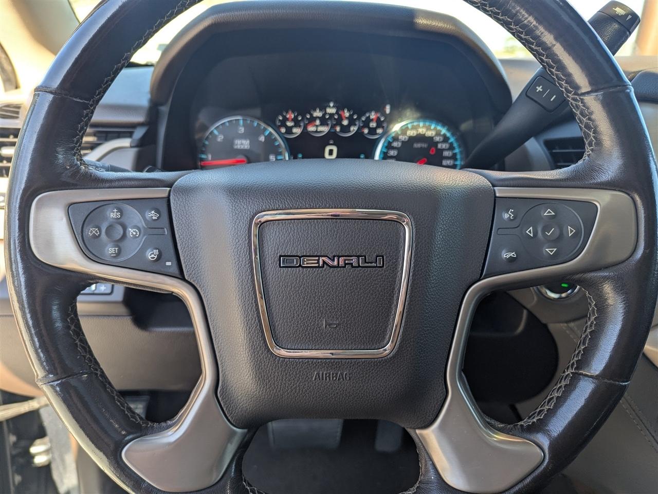 GMC Yukon XL 2WD 4dr Denali 2019